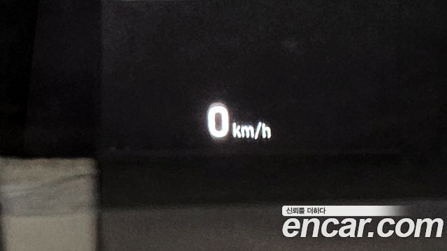 Genesis G80 2018 — photo 13