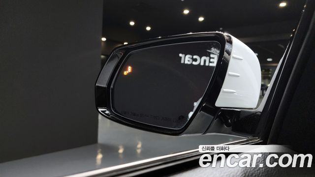 Genesis G80 2018 — photo 18