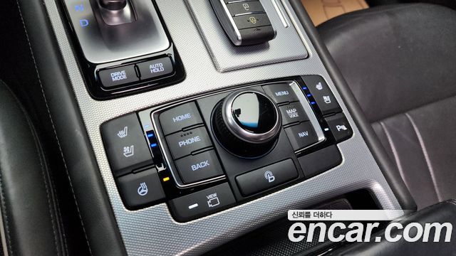 Genesis G80 2018 — photo 19