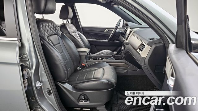 KG Mobility Rexton 2018 — photo 11