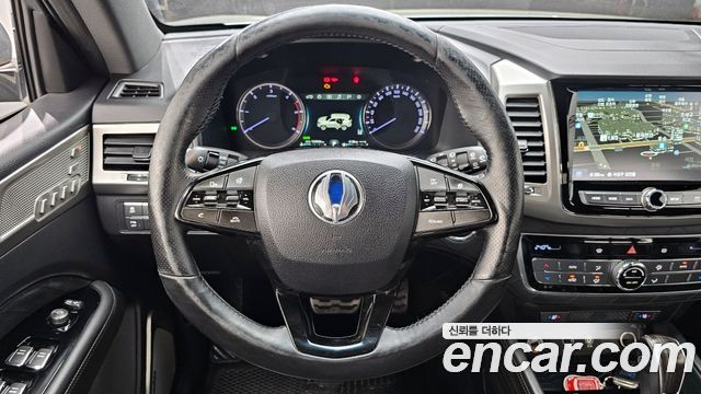 KG Mobility Rexton 2018 — photo 13