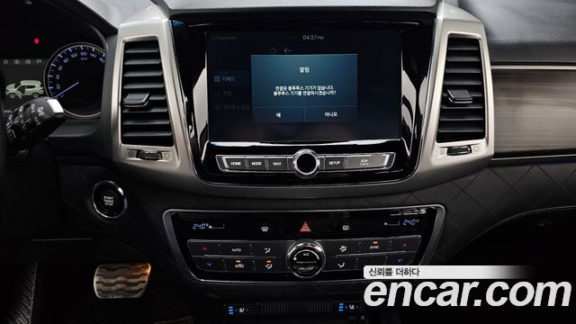 KG Mobility Rexton 2018 — photo 14