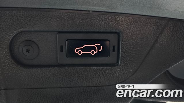 KG Mobility Rexton 2018 — photo 20