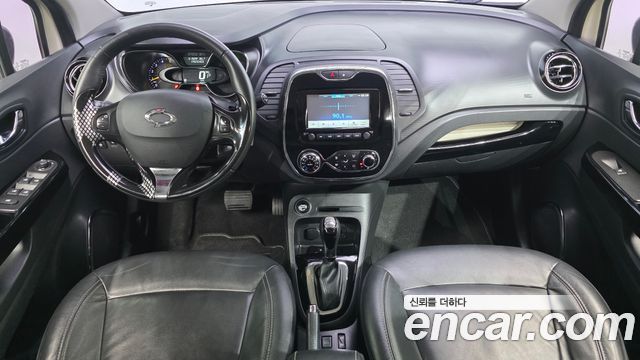 Renault Korea QM3 2016 — photo 10