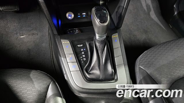 Hyundai AVANTE 2020 — photo 9
