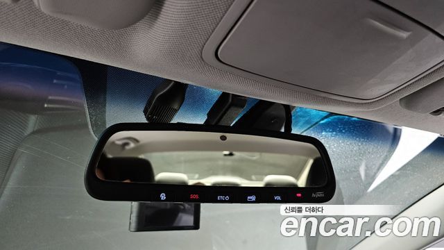 Hyundai AVANTE 2020 — photo 12