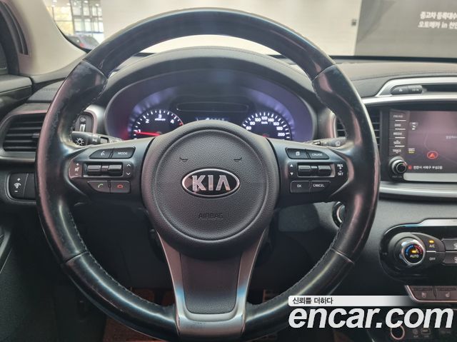 Kia Sorento 2017 — photo 12