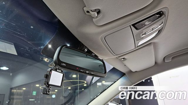 Kia K7 2016 — photo 26