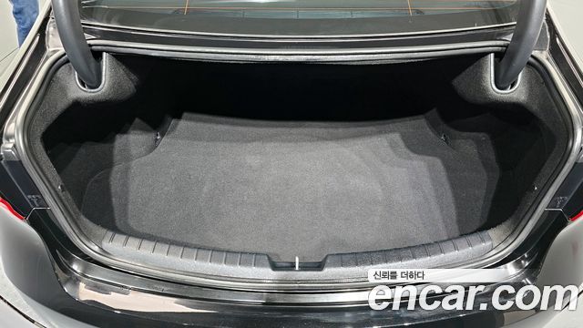 Kia K7 2016 — photo 30