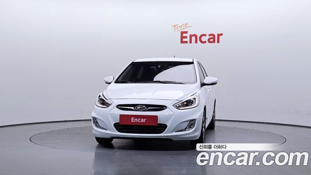 Hyundai Accent 2014 — photo 3