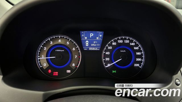 Hyundai Accent 2014 — photo 8