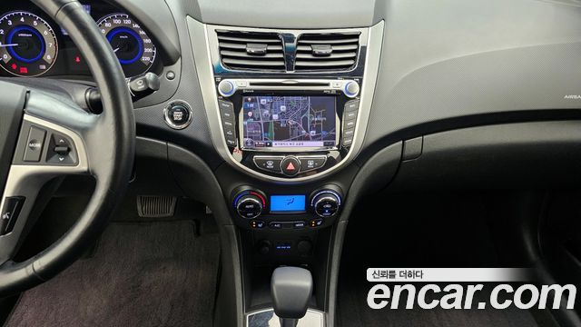 Hyundai Accent 2014 — photo 14
