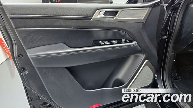 KG Mobility Rexton 2019 — photo 14