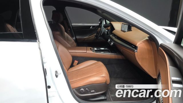 Genesis G80 2021 — photo 17