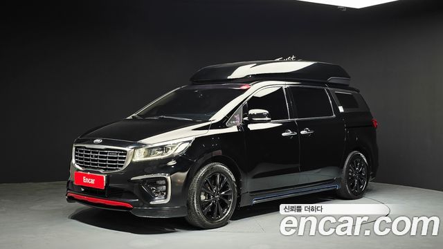 Kia Canival 2019 — photo 1