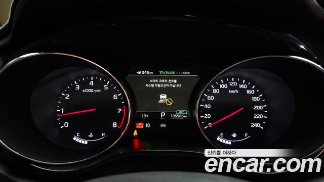 Kia Canival 2019 — photo 8