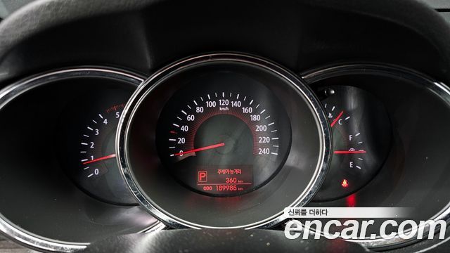 Kia Sorento 2010 — photo 8