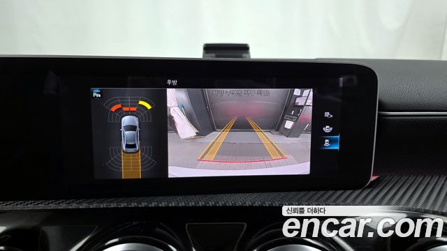 Mercedes-Benz A-Class 2020 — photo 14