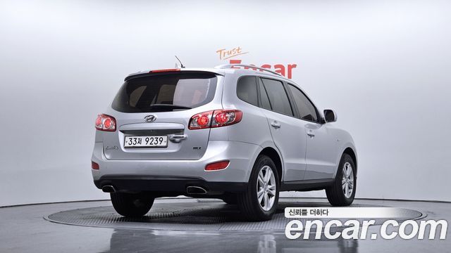 Hyundai Santafe 2011 — photo 2