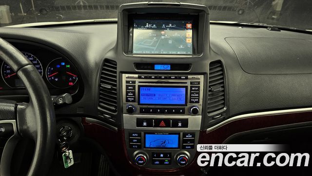 Hyundai Santafe 2011 — photo 15
