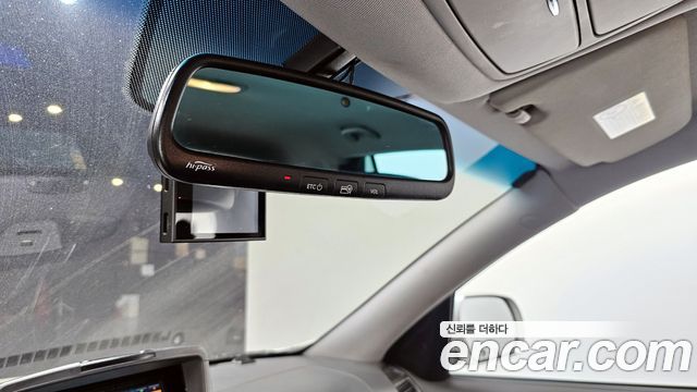 Hyundai Santafe 2011 — photo 19