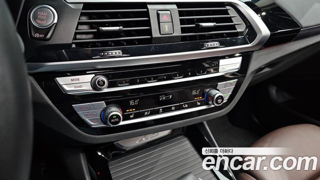 BMW X3 2020 — photo 30