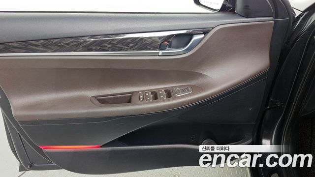 Hyundai Grandeur 2019 — photo 14