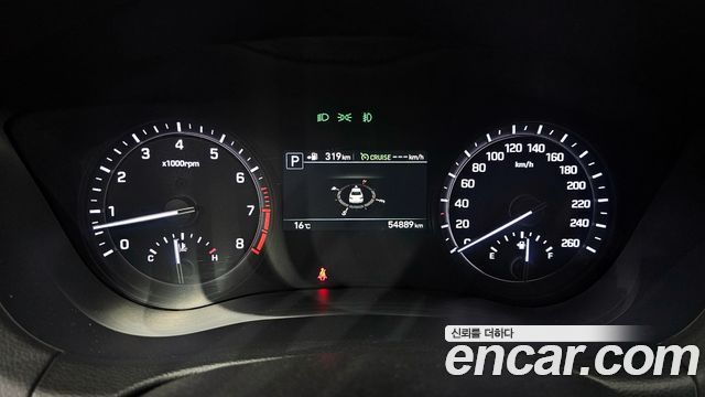 Genesis G80 2017 — photo 11
