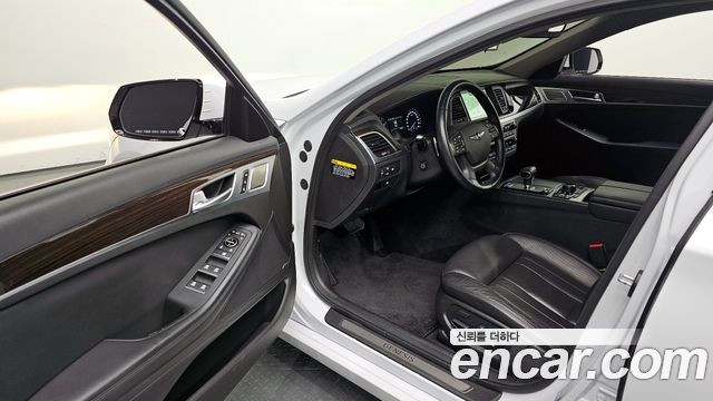 Genesis G80 2017 — photo 13