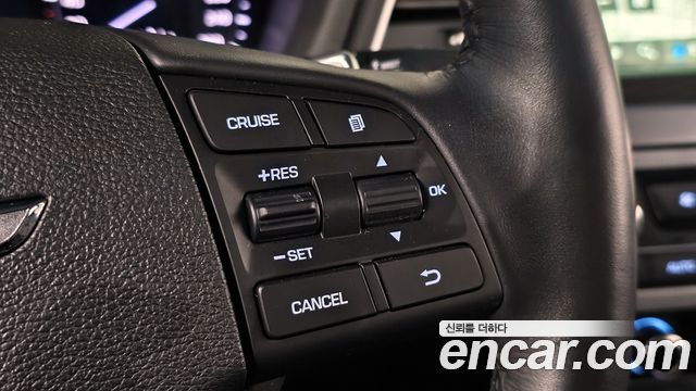 Genesis G80 2017 — photo 19