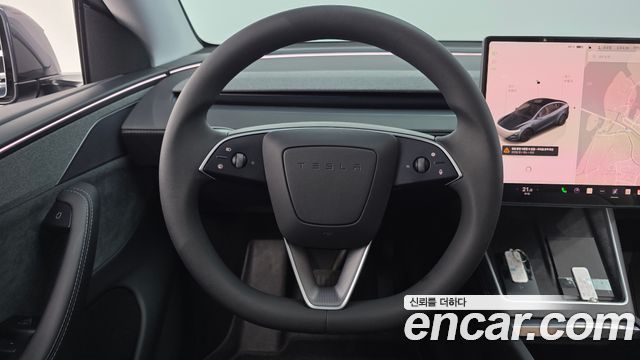 Tesla Model Y 2025 — photo 21