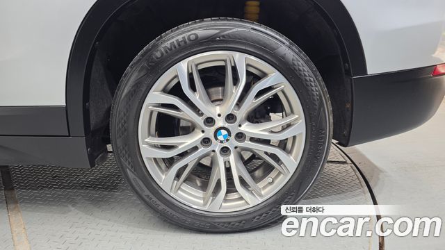BMW X1 2018 — photo 7