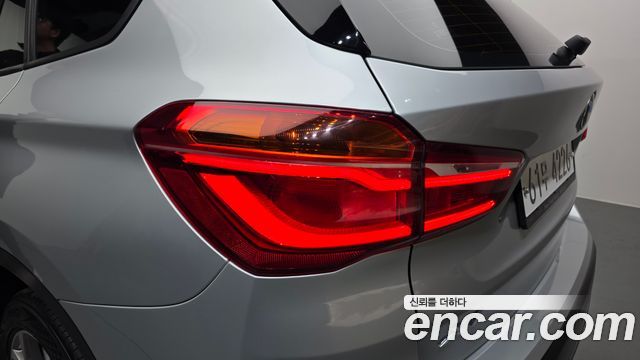 BMW X1 2018 — photo 9