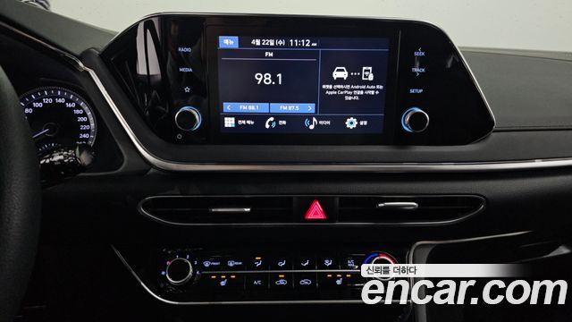 Hyundai Sonata 2023 — photo 21