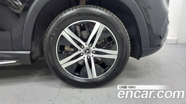 Mercedes-Benz GLE-Class 2020 — photo 5