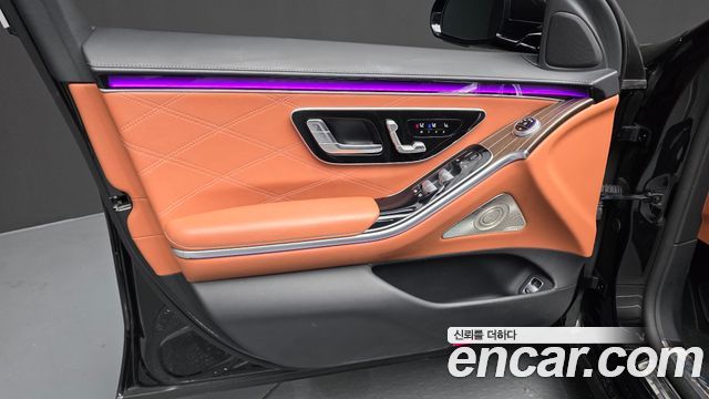 Mercedes-Benz S-Class 2023 — photo 14