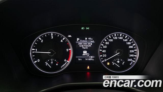Hyundai Santafe 2019 — photo 11