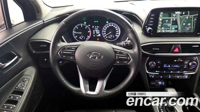 Hyundai Santafe 2019 — photo 19
