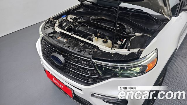 Ford Explorer 2020 — photo 6