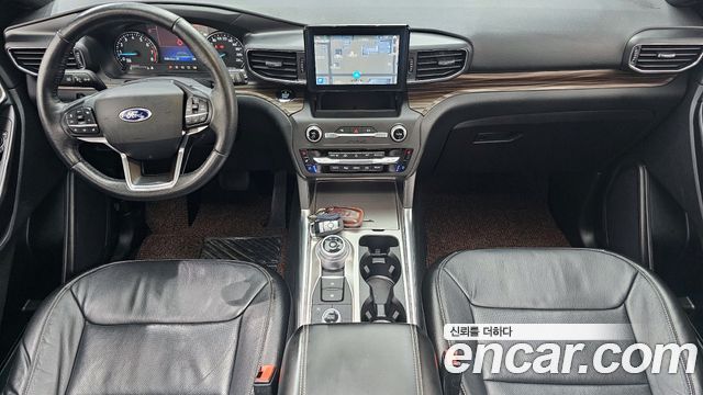 Ford Explorer 2020 — photo 7
