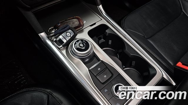 Ford Explorer 2020 — photo 9