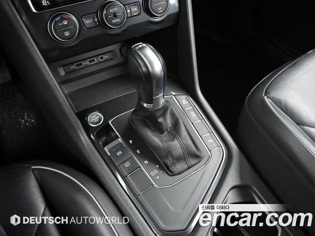 Volkswagen Tiguan 2018 — photo 9