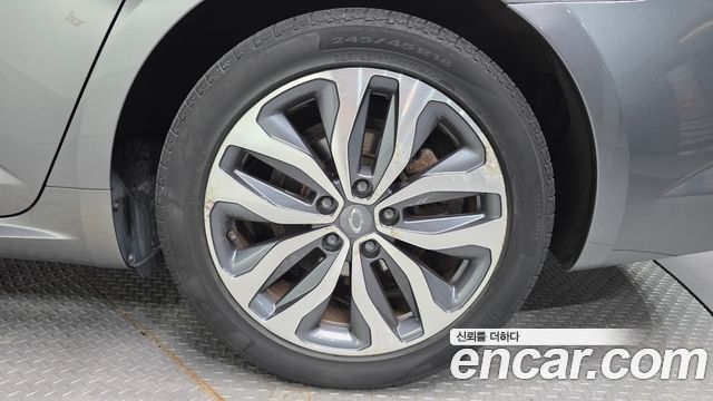 Renault Korea SM6 2016 — photo 5