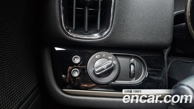Mini Countryman 2023 — photo 27