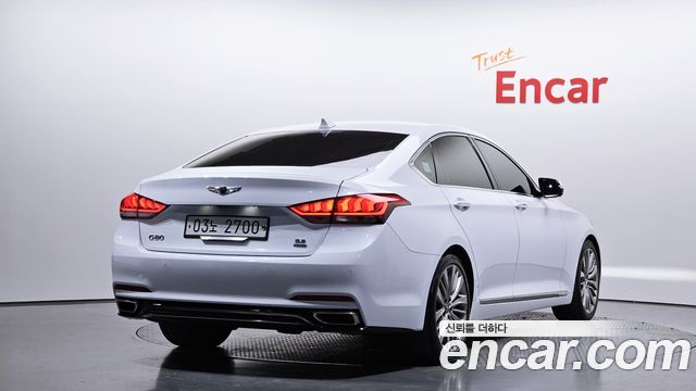 Genesis G80 2017 — photo 2