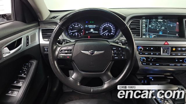 Genesis G80 2017 — photo 19