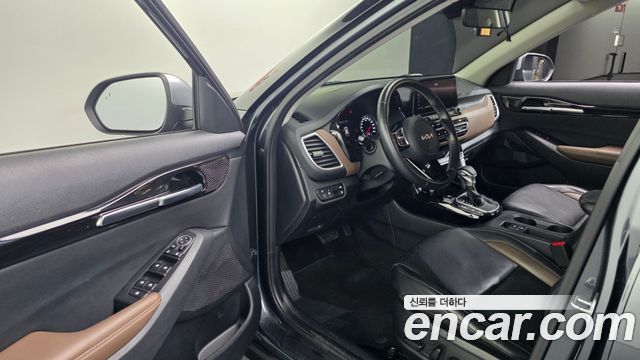 Kia Seltos 2023 — photo 13