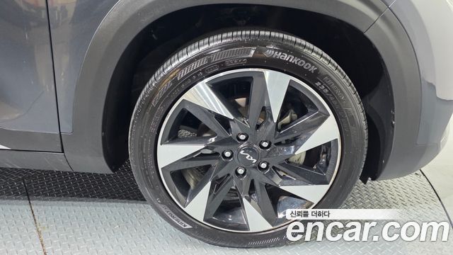 Kia Seltos 2023 — photo 7