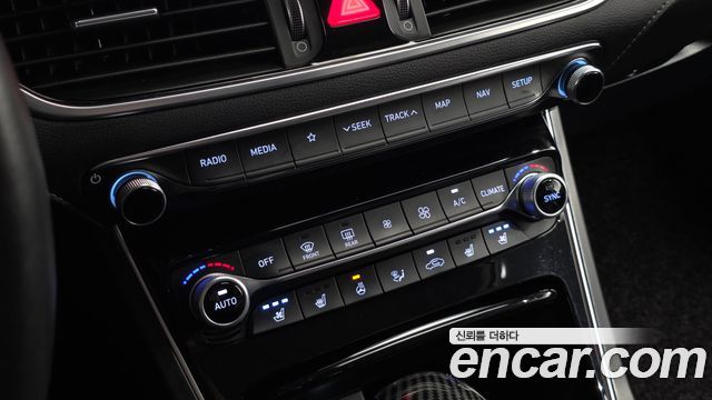 Hyundai Grandeur 2018 — photo 17