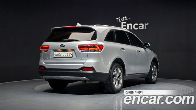Kia Sorento 2017 — photo 2